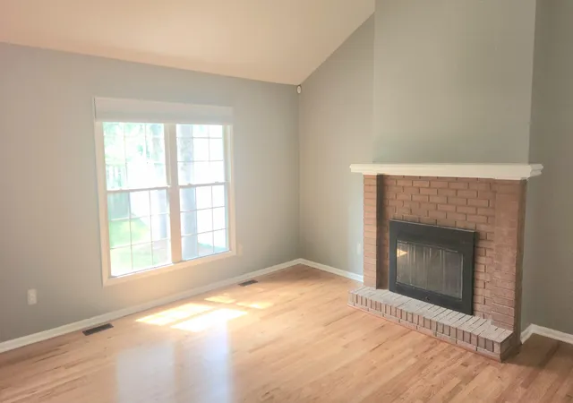 Photo 2 of Single family home for sale at 2987 Leslie Park Cir, Ann Arbor, MI 48105 | MLS# 81026027921 | Listing updated on 2026-09-09