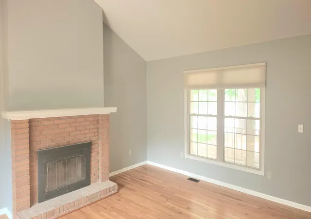 Photo 3 of Single family home for sale at 2987 Leslie Park Cir, Ann Arbor, MI 48105 | MLS# 81026027921 | Listing updated on 2026-09-09