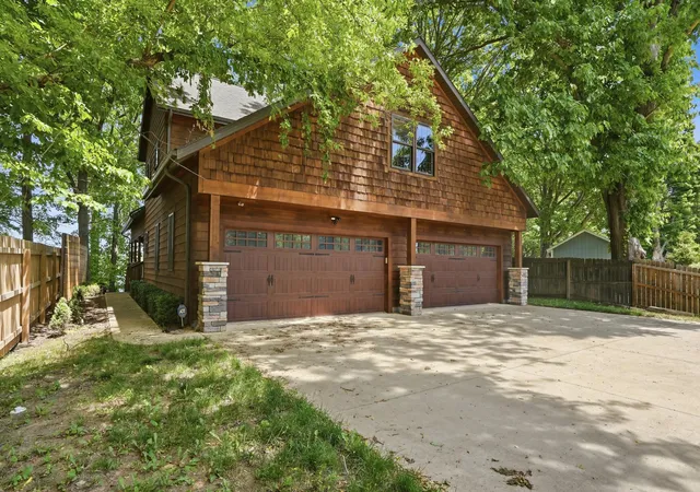 Single family home for sale at 17812 Arnwine Dr, Vandalia, MI 49095 | MLS# 65026027941