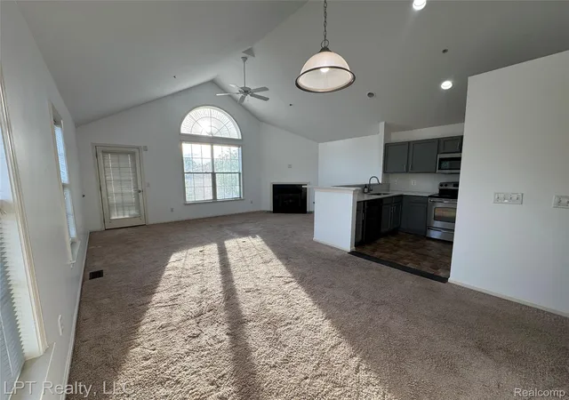 Photo 4 of Condo for sale at 623 Worthington Dr, Lansing, MI 48906 | MLS# 20261042678 | Listing updated on 2026-08-30