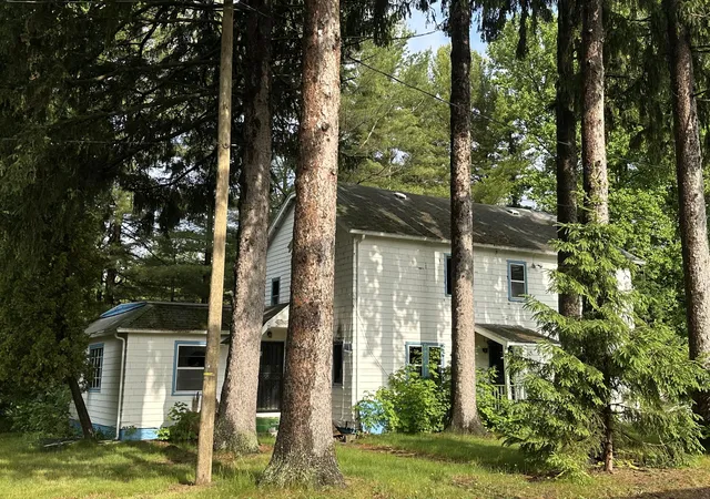 Photo 3 of Single family home for sale at 33259 Orchard St, Covert, MI 49043 | MLS# 69026027962 | Listing updated on 2026-06-09