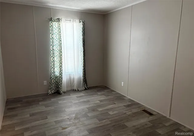 Photo 4 of Single family home for sale at 4229 Hillary Crk, Burton, MI 48519 | MLS# 20261042702 | Listing updated on 2026-07-06