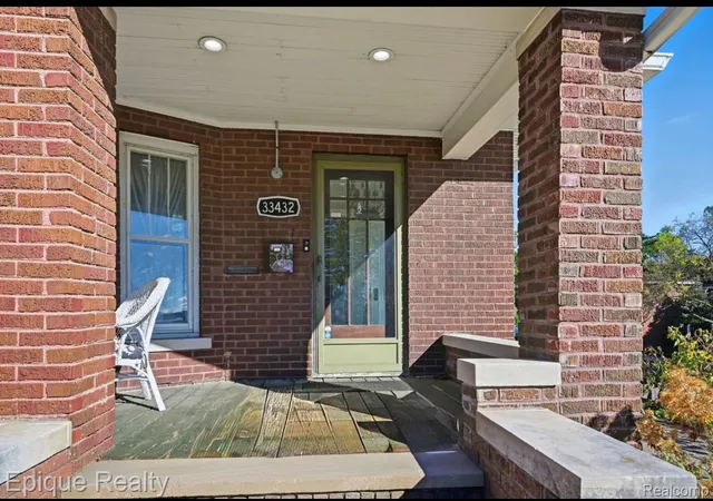 Photo 41 of Single family home for sale at 33432 Oakland St, Farmington, MI 48335 | MLS# 20261042709 | Listing updated on 2026-07-19