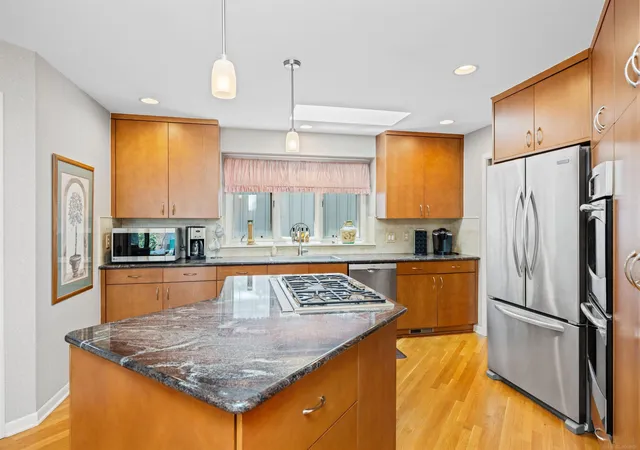 Photo 3 of Condo for sale at 4921 Fairway Ridge Cir, West Bloomfield, MI 48323 | MLS# 58050210636 | Listing updated on 2026-06-14