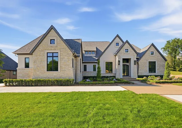 Photo 3 of Single family home for sale at 5803 Cotswold Dr, Washington, MI 48094 | MLS# 58050210646 | Listing updated on 2026-07-17