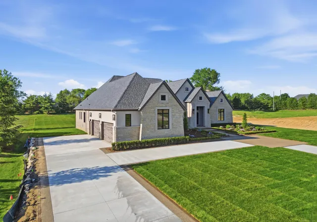 Photo 3 of Single family home for sale at 5803 Cotswold Dr, Washington, MI 48094 | MLS# 58050210646 | Listing updated on 2026-07-17
