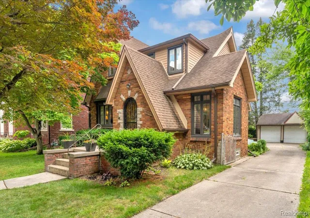 Photo 2 of Single family home for sale at 18415 Lancashire St, Detroit, MI 48223 | MLS# 20261042756 | Listing updated on 2026-08-04