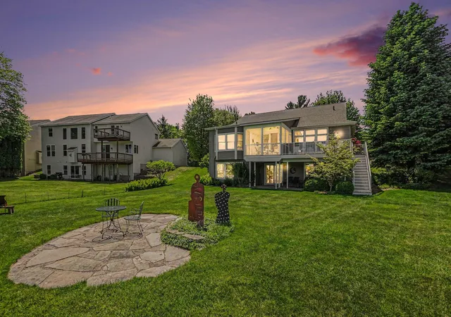 2nd image of 6852 Westshire Dr, Norton Shores, MI 49444 | MLS# 71026028004