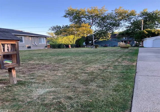 Photo 4 of Land for sale at 1137 Larkmoor, Berkley, MI 48072 | MLS# 20261042810 | Listing updated on 2026-08-31