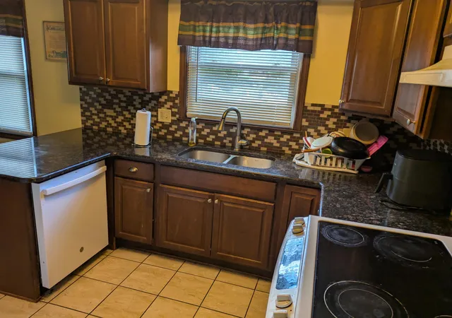 Homes for sale in Southfield City Oakland, MI | 22909 Newport St, Southfield City Oakland, MI 48075 | MLS# 81026028051