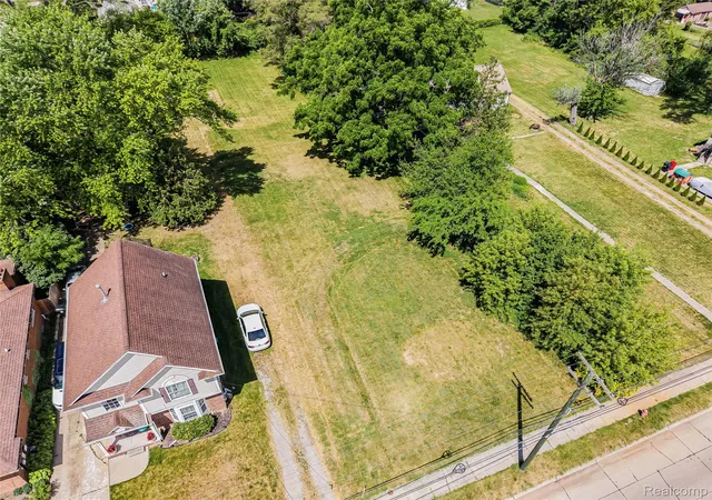 Photo 4 of Land for sale at 27335 Maple St, Roseville, MI 48066 | MLS# 20261042880 | Listing updated on 2026-07-13