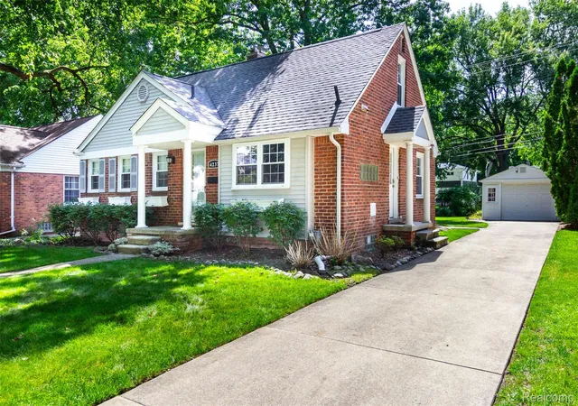 Photo 2 of Single family home for sale at 4237 Wakefield Rd, Berkley, MI 48072 | MLS# 20261042896 | Listing updated on 2026-07-26