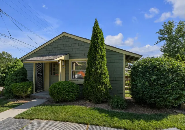 Photo 2 of Condo for sale at 2347 Fernwood Ave, Ann Arbor, MI 48104 | MLS# 81026028068 | Listing updated on 2026-06-16