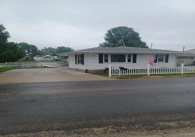 1st image of 2795 Round Lake Hwy, Manitou Beach, MI 49253 | MLS# 56050210694