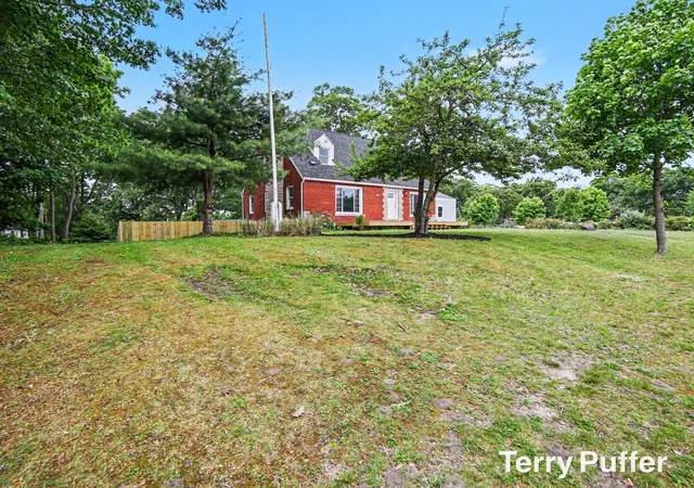 3rd image of 4897 Williams St, Montague, MI 49437 | MLS# 71026028100