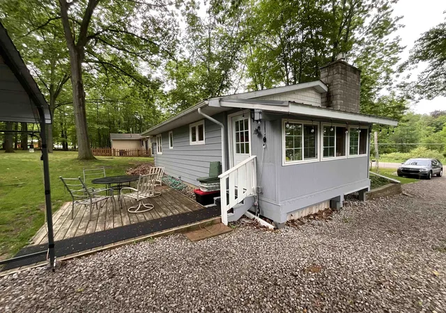 Photo 4 of Single family home for sale at 4737 Mary E Dr, Hale, MI 48739 | MLS# 77080069429 | Listing updated on 2026-09-16