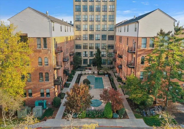 3rd image of 6533 E Jefferson Ave #307, Detroit, MI 48207 | MLS# 20261043009
