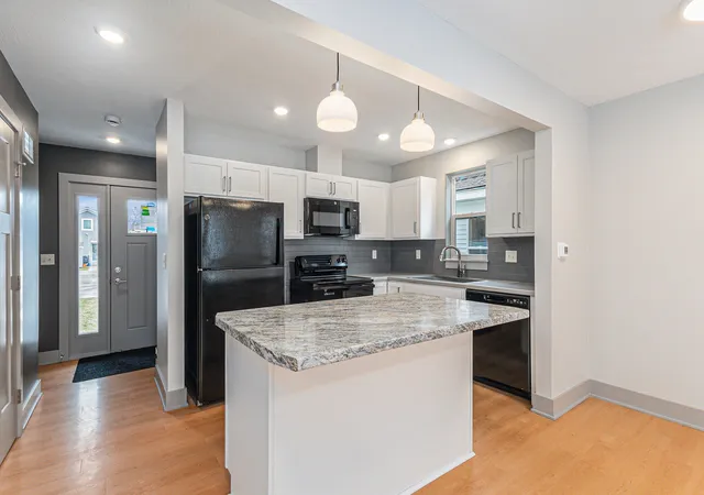 5th image of 2058 Linden Ave SE, Grand Rapids, MI 49507 | MLS# 71026028116