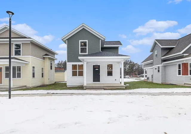 2nd image of 2119 Linden Ave Se, Grand Rapids, MI 49507 | MLS# 71026028127
