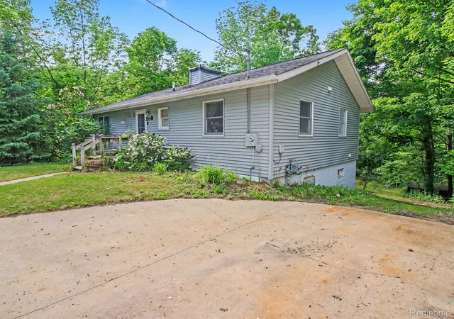 3rd image of 3621 Atkins Rd, Petoskey, MI 49770 | MLS# 20261043048