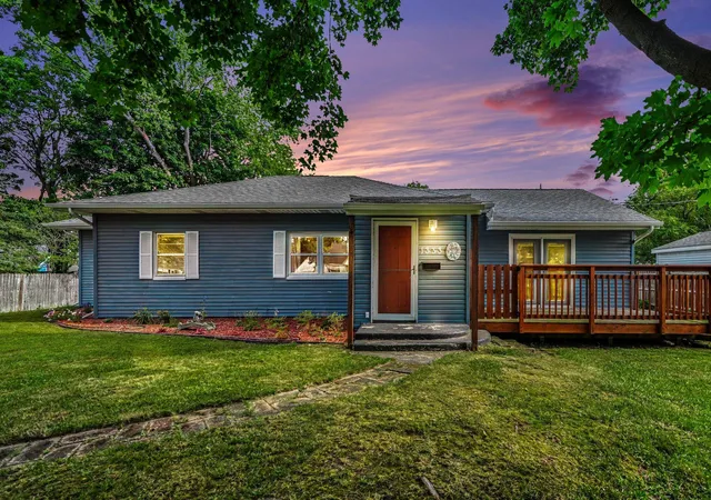 Photo 1 of Single family home for sale at 1333 Cass St, Niles, MI 49120 | MLS# 69026028136 | Listing updated on 2026-06-18