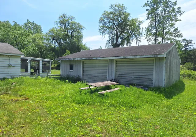 Homes for sale in Cannon Township Kent, MI | 6010 Cannonsburg Rd Ne, Cannon Township Kent, MI 49306 | MLS# 67026028137