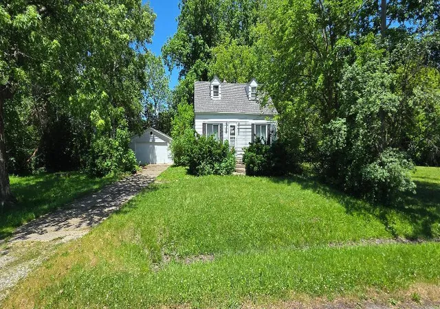 Single family home for sale at 1035 Jefferson Blvd, Grand Blanc, MI 48507 | MLS# 55026028150