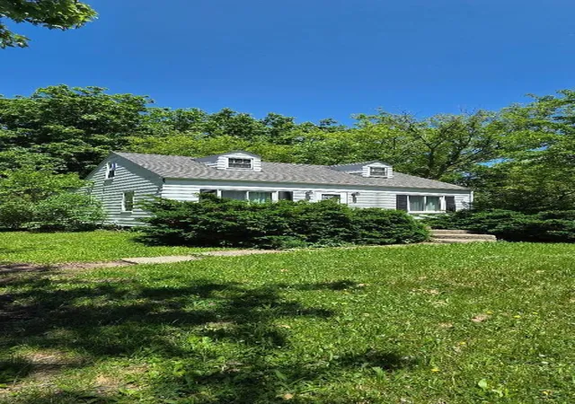 Photo 1 of Single family home for sale at 1035 Jefferson Blvd, Grand Blanc, MI 48507 | MLS# 55026028150 | Listing updated on 2026-10-30