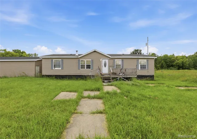 Photo 3 of Single family home for sale at 253 Park St, Gaines, MI 48436 | MLS# 20261043120 | Listing updated on 2026-07-08