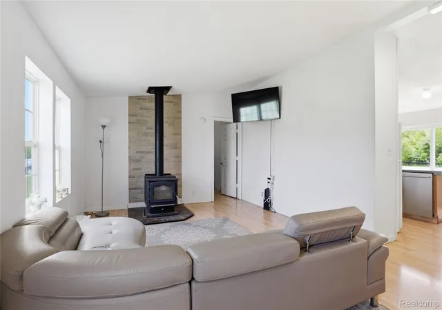 Photo 4 of Single family home for sale at 253 Park St, Gaines, MI 48436 | MLS# 20261043120 | Listing updated on 2026-07-08