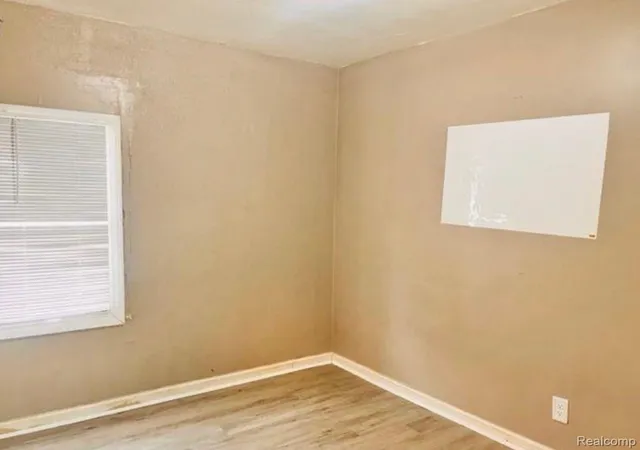 Photo 3 of Single family home for sale at 18918 Dresden St, Detroit, MI 48205 | MLS# 20261043129 | Listing updated on 2026-06-11