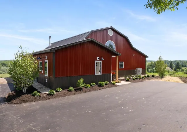 2nd image of 9235 Bailey Rd, East Jordan, MI 49727 | MLS# 78080069451