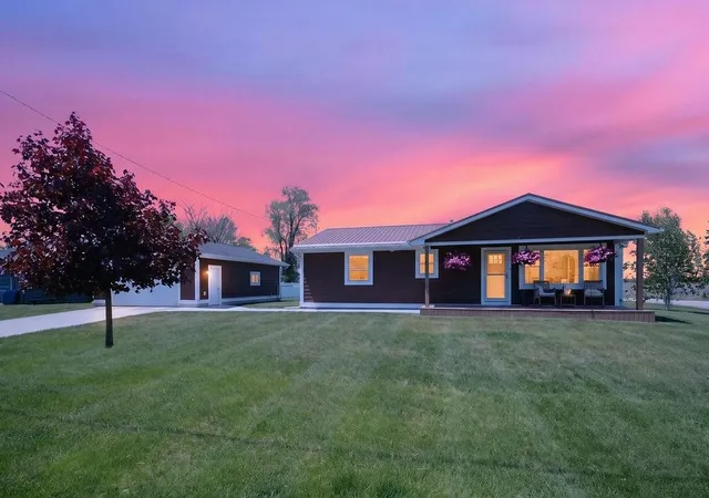 Photo 1 of Single family home for sale at 2012 Green Dr, Au Gres, MI 48703 | MLS# 79080069452 | Listing updated on 2026-06-24