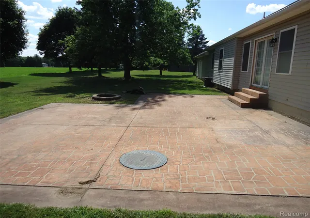 4th image of 2933 Ashley Dr, Adrian, MI 49221 | MLS# 20261043145
