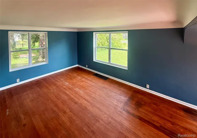 Photo 3 of Single family home for sale at 5388 Davison Rd, Lapeer, MI 48446 | MLS# 20261043153 | Listing updated on 2026-07-28