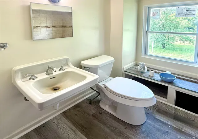 Photo 4 of Single family home for sale at 5388 Davison Rd, Lapeer, MI 48446 | MLS# 20261043153 | Listing updated on 2026-07-28