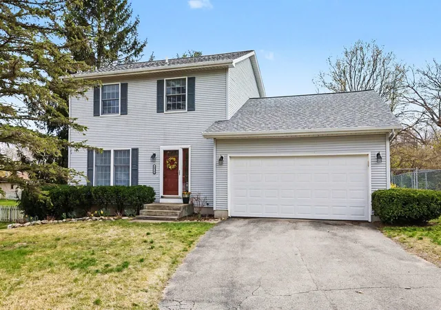 Photo 2 of Single family home for sale at 2956 W John Beers Rd, Stevensville, MI 49127 | MLS# 69026028193 | Listing updated on 2026-07-10