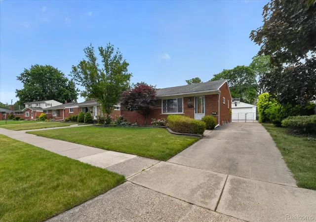 Photo 3 of Single family home for sale at 1616 Connie Ave, Madison Heights, MI 48071 | MLS# 20261043175 | Listing updated on 2026-07-07