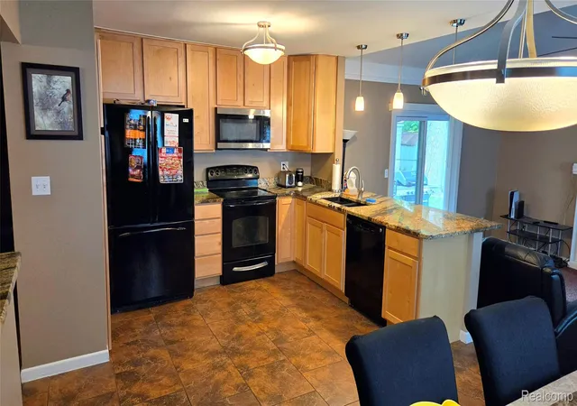 Photo 4 of Single family home for sale at 417 Shana Dr, Canton, MI 48187 | MLS# 20261043208 | Listing updated on 2026-07-06