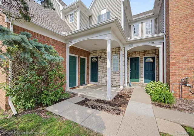Photo 4 of Condo for sale at 54762 Monarch Dr, Shelby Township, MI 48316 | MLS# 20261043228 | Listing updated on 2026-09-13