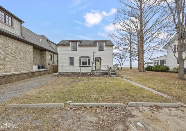 1st image of 34590 Jefferson Ave, Harrison Township, MI 48045 | MLS# 58050210791