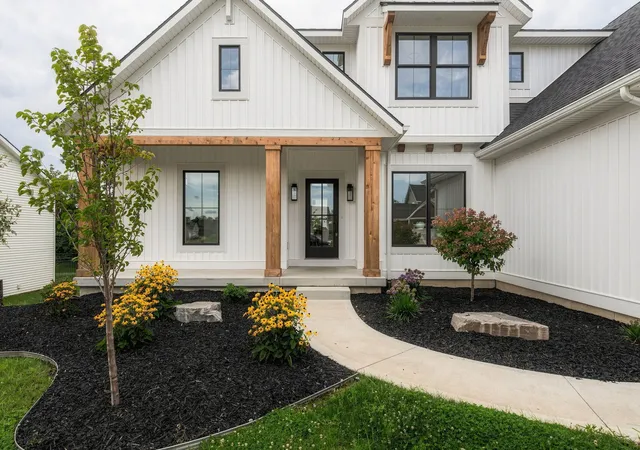 5th image of 1912 Creekside Dr Sw, Byron Center, MI 49315 | MLS# 65026028271