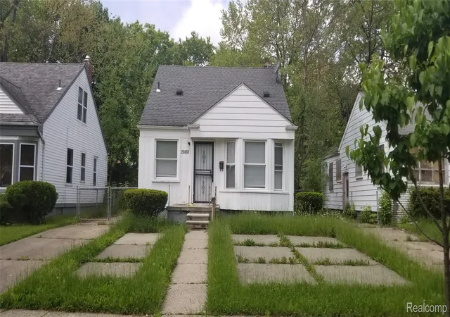 Photo 1 of Single family home for sale at 20083 Chapel St, Detroit, MI 48219 | MLS# 20261043266 | Listing updated on 2026-07-06