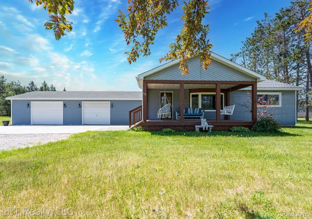 Photo 2 of Single family home for sale at 59 Mccoy Rd, Gaylord, MI 49735 | MLS# 20261043280 | Listing updated on 2026-07-04