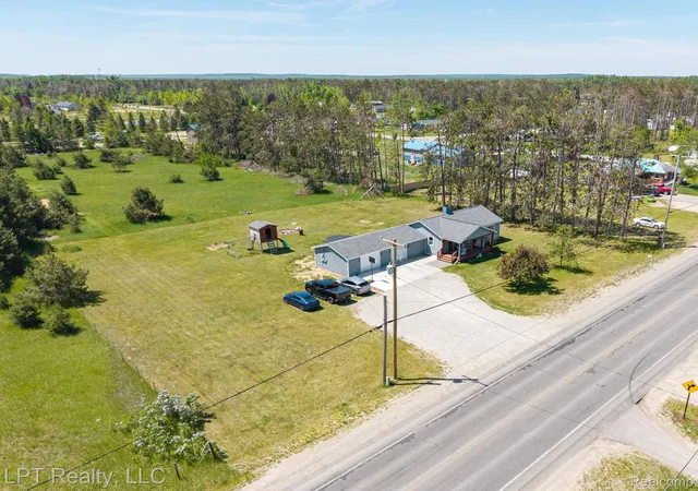 Photo 3 of Single family home for sale at 59 Mccoy Rd, Gaylord, MI 49735 | MLS# 20261043280 | Listing updated on 2026-07-04