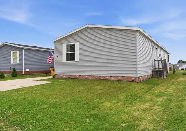 1st image of 58520 Brookside Dr, Lenox, MI 48048 | MLS# 58050210832