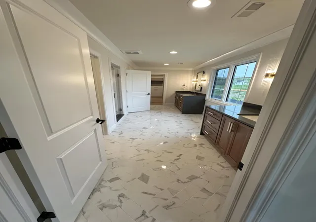Homes for sale in Barton Hills Village Washtenaw, MI | 244 Barton Shore Dr #1, Barton Hills Village Washtenaw, MI 48105 | MLS# 81026028323