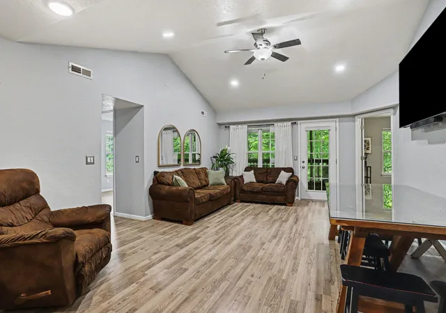 Photo 4 of Condo for sale at 328 Butler Ct, Marshall, MI 49068 | MLS# 64026028331 | Listing updated on 2026-09-10