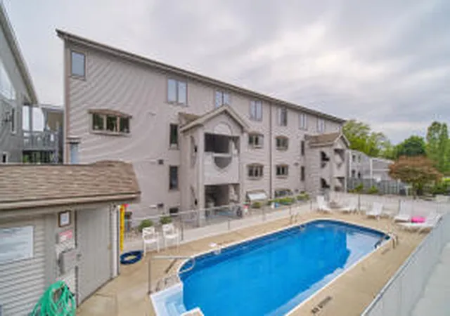 2nd image of 317 5th Ave #Unit 4, Manistee, MI 49660 | MLS# 67026028337