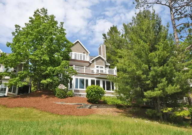 1st image of 4 Chimney Rdg, Glen Arbor, MI 49636 | MLS# 78080069472